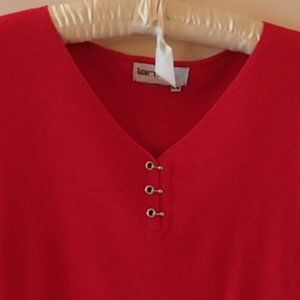 Red short sleeve vneck knit top with silver clasp buttons.